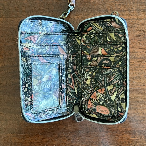 Sam Roots Phone Wristlet - Picture 3 of 3